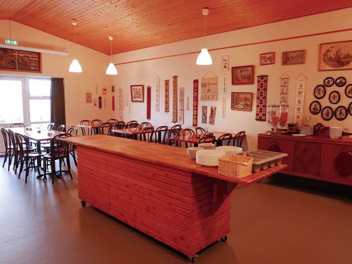 Hotel Hjarðarból