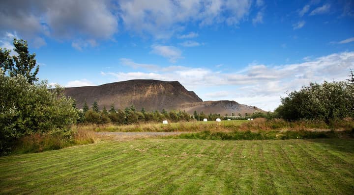 Hotel Hjarðarból