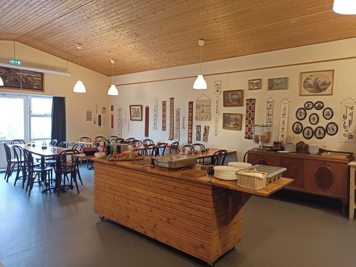 Hotel Hjarðarból