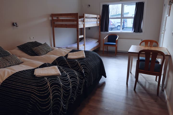 Hotel Hjarðarból