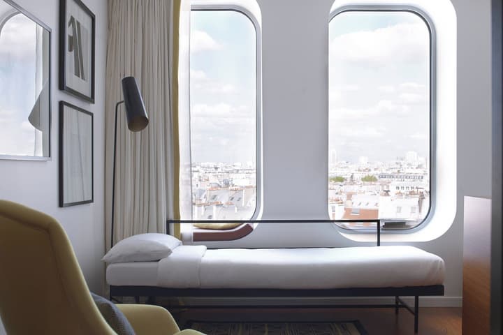 Renaissance Paris Republique Hotel