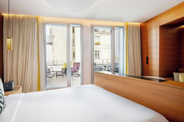 Renaissance Paris Republique Hotel