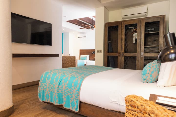 Sophia Hotel By OxoHotel