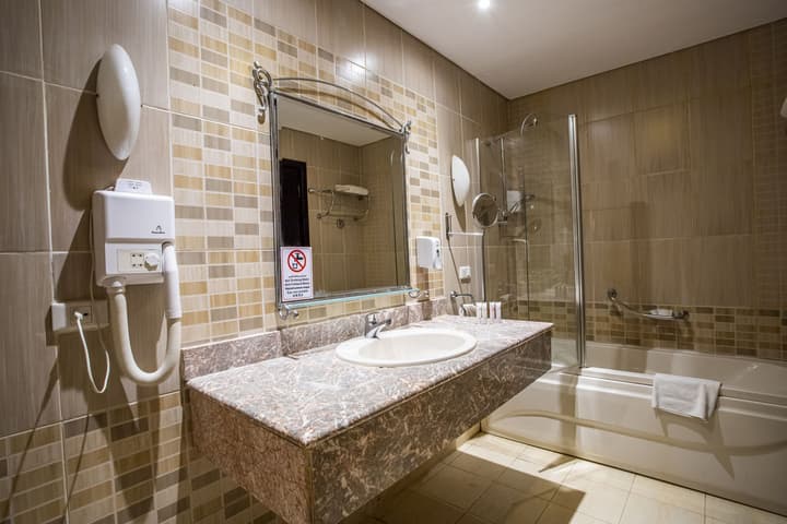 AMC Royal Hotel & Spa