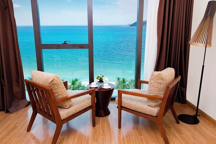 Starcity Bayfront Nha Trang Hotel