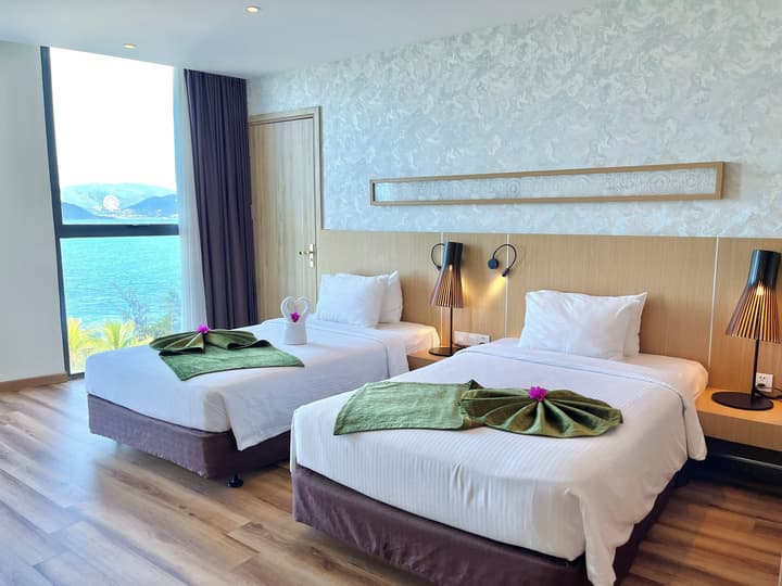 Starcity Bayfront Nha Trang Hotel