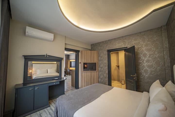 Aksular Hotel