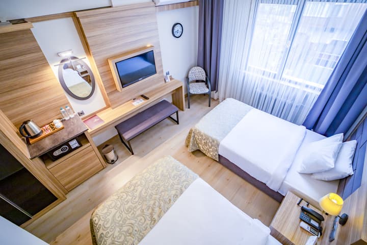 Aksular Hotel