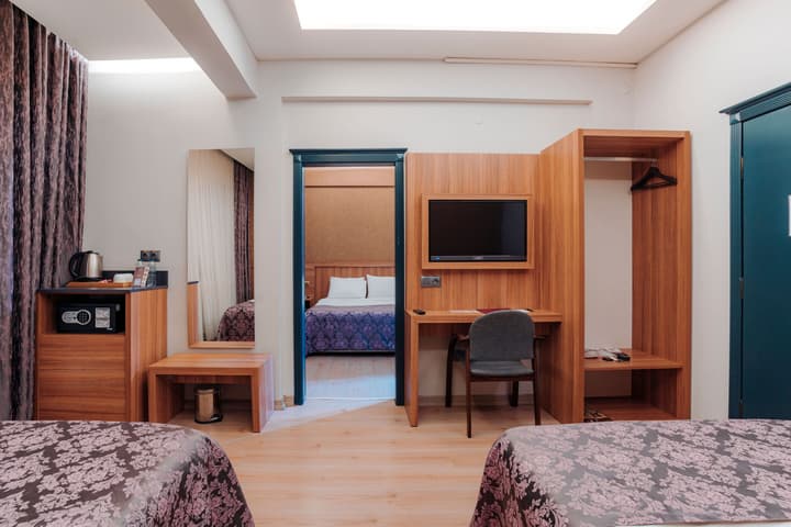 Aksular Hotel