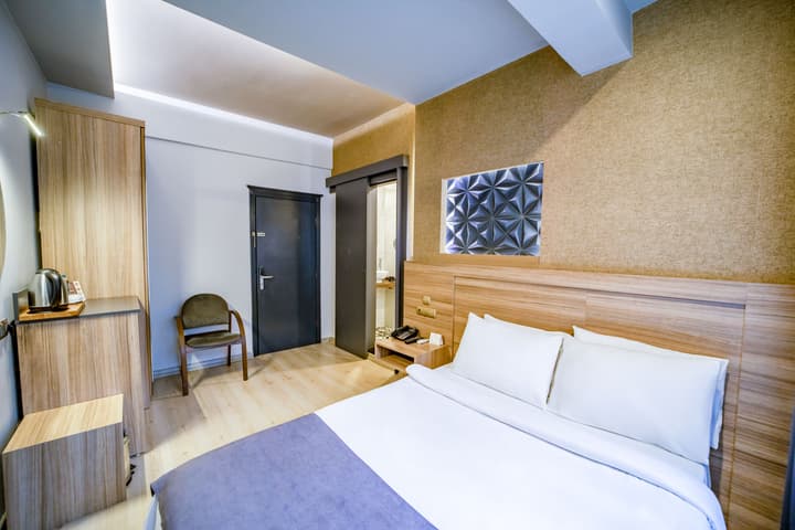 Aksular Hotel