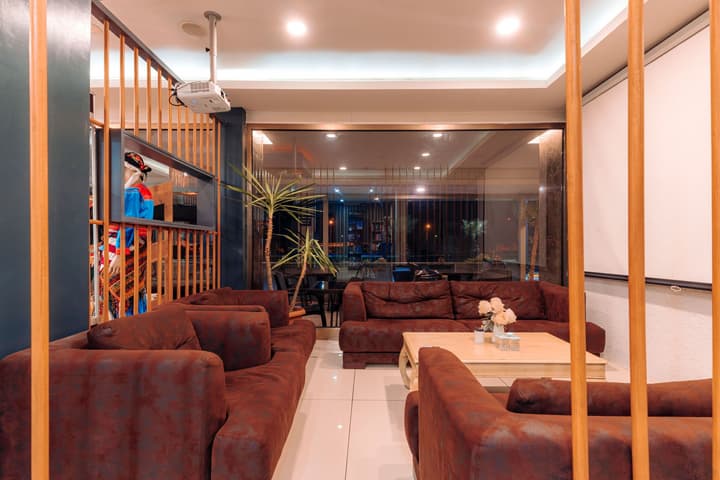 Aksular Hotel