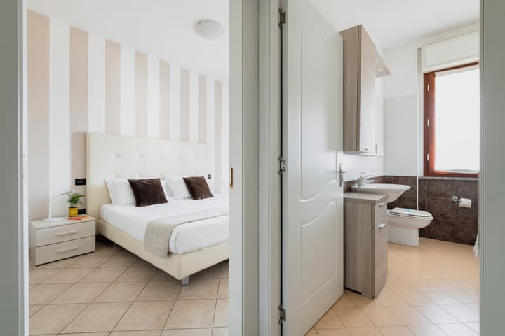 HQ Aparthotel Milano Inn - Smart Suites