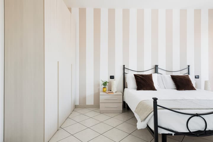 HQ Aparthotel Milano Inn - Smart Suites