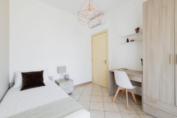 HQ Aparthotel Milano Inn - Smart Suites