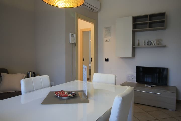 HQ Aparthotel Milano Inn - Smart Suites