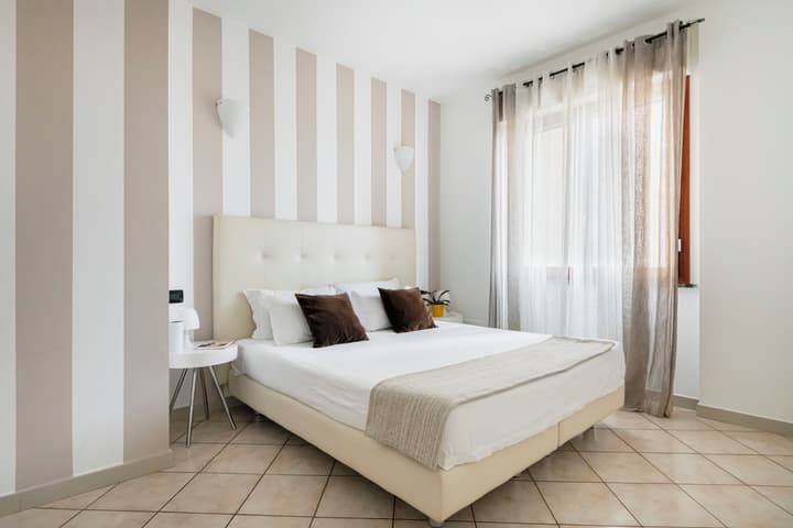 HQ Aparthotel Milano Inn - Smart Suites
