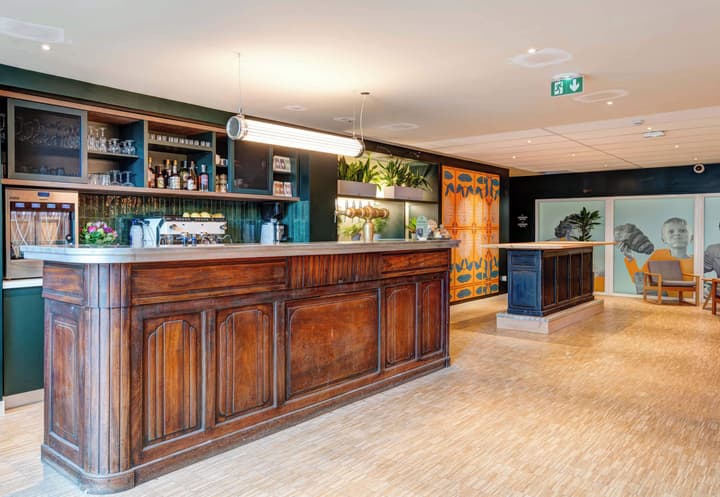 B&B HOME Paris Mairie de Saint-Ouen