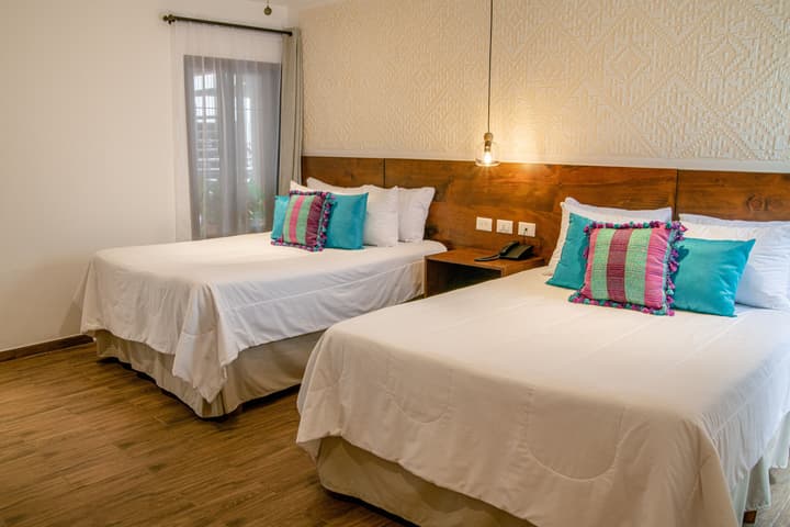Hotel Camelias Inn by AHS