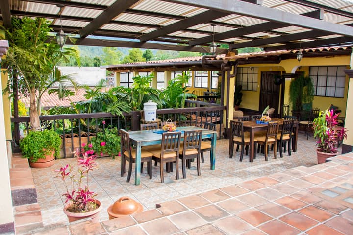 Hotel Camelias Inn by AHS