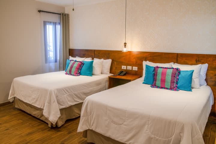 Hotel Camelias Inn by AHS