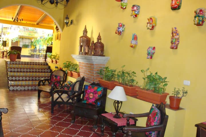 Hotel Camelias Inn by AHS