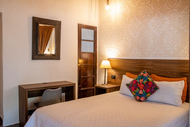 Hotel Camelias Inn by AHS