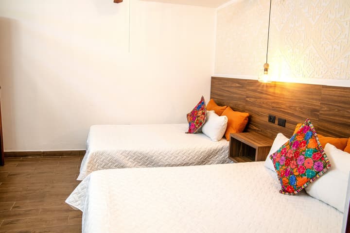 Hotel Camelias Inn by AHS