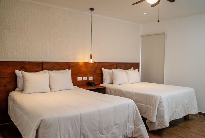 Hotel Camelias Inn by AHS
