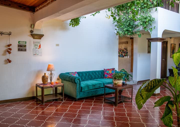 Hotel Camelias Inn by AHS