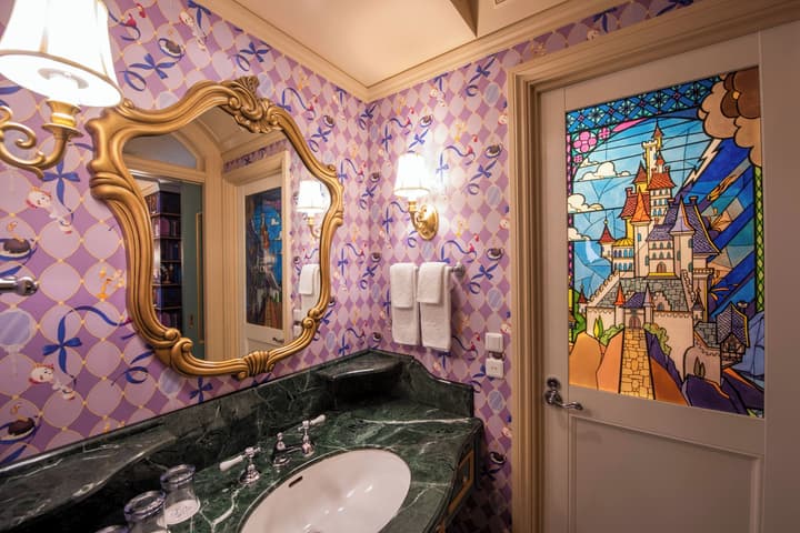 Tokyo Disneyland Hotel