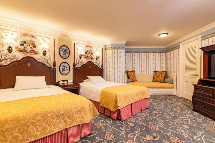 Tokyo Disneyland Hotel