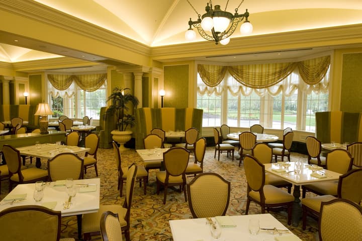 Tokyo Disneyland Hotel