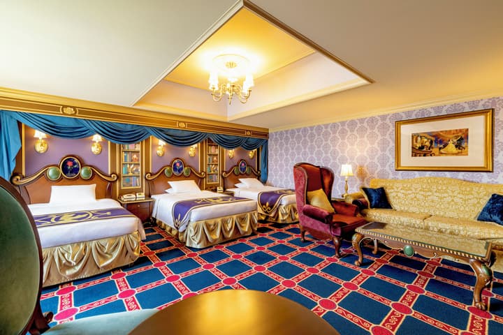 Tokyo Disneyland Hotel