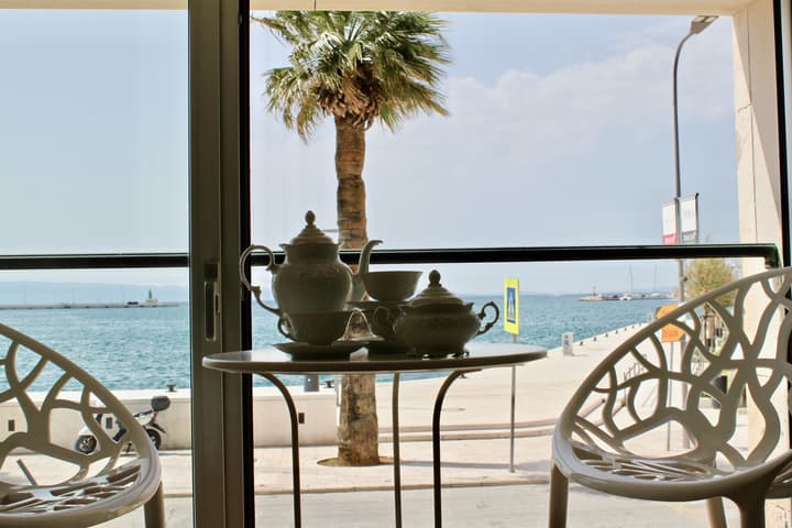 Galeria Valeria Seaside Downtown - MAG Quaint & Elegant Boutique Hotel