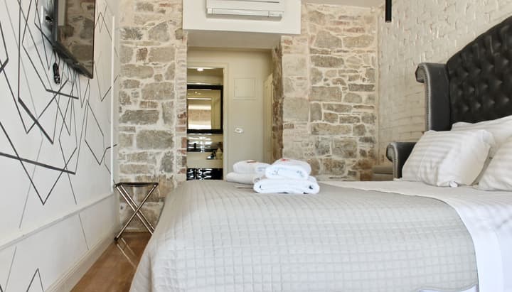 Galeria Valeria Seaside Downtown - MAG Quaint & Elegant Boutique Hotel