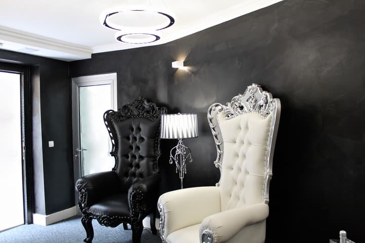 Galeria Valeria Seaside Downtown - MAG Quaint & Elegant Boutique Hotel