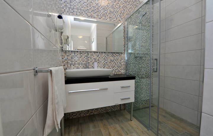 Nirvana Luxury Rooms