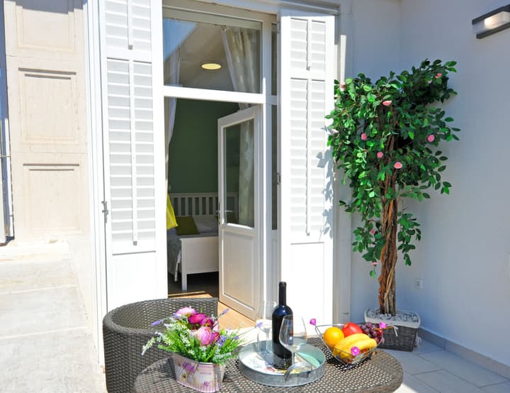 Nirvana Luxury Rooms