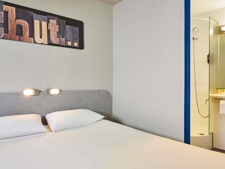 ibis budget Versailles Chateau Saint Cyr
