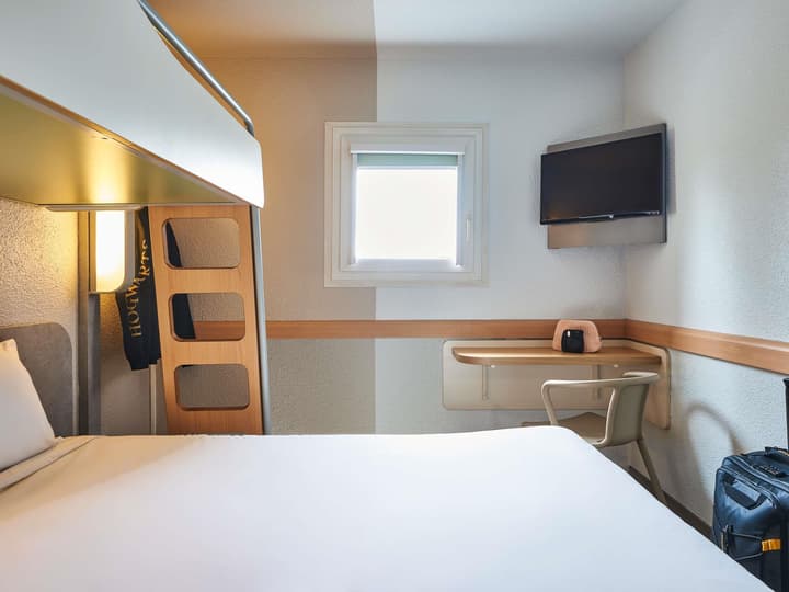 ibis budget Versailles Chateau Saint Cyr