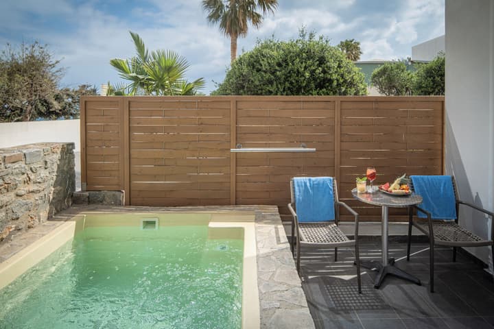 Enorme Infinity Beach ex Infinity Blue
