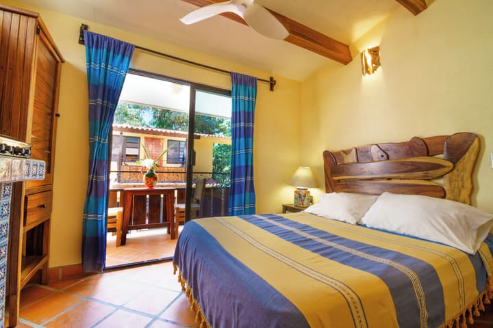 Casamar Suites
