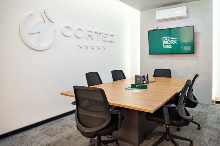 Hotel Cortez