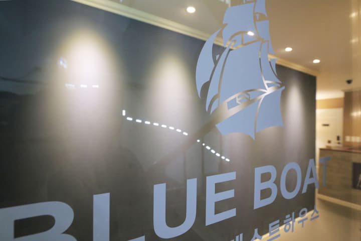 Blueboat Hostel Gyeongju