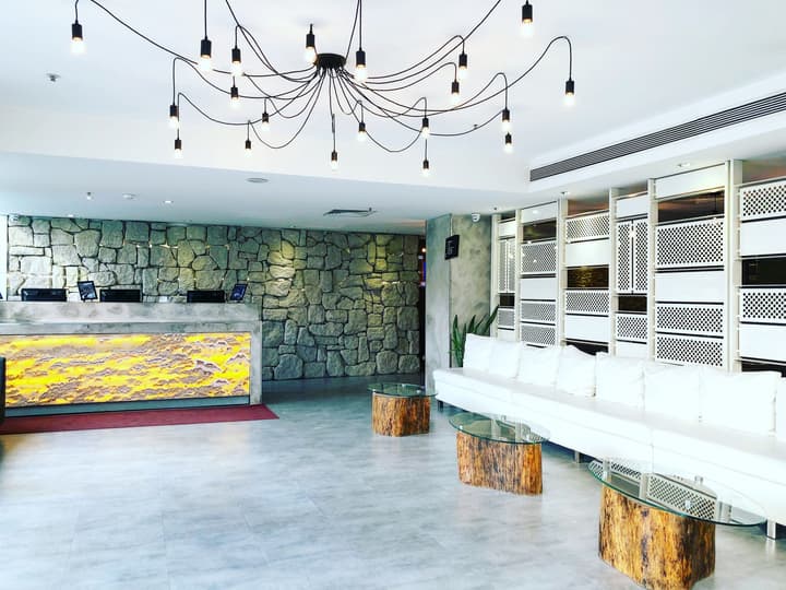 Bay Hotel Ho Chi Minh