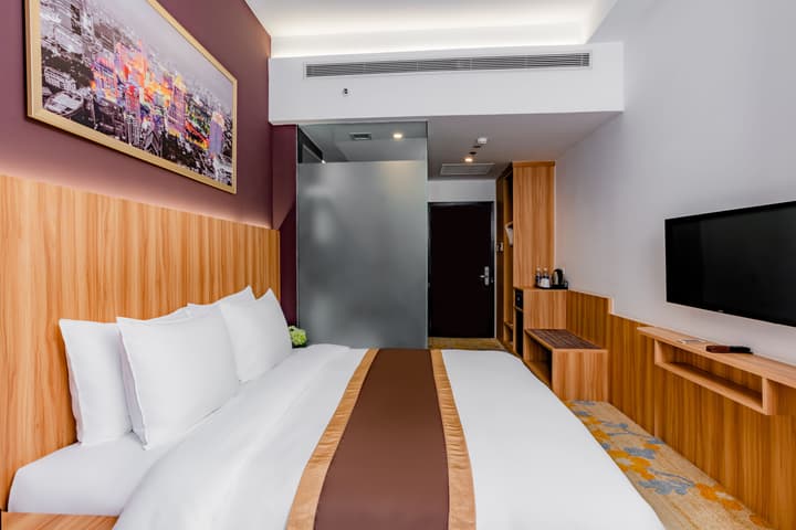 Bay Hotel Ho Chi Minh