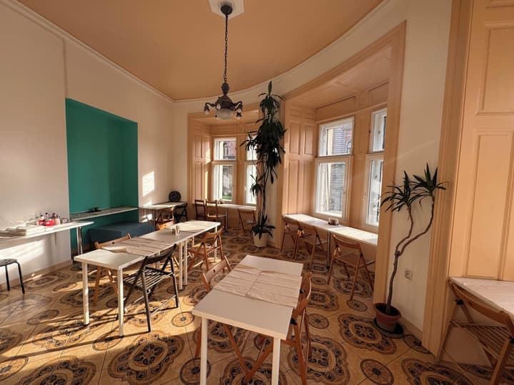 Omega Guesthouse Budapest