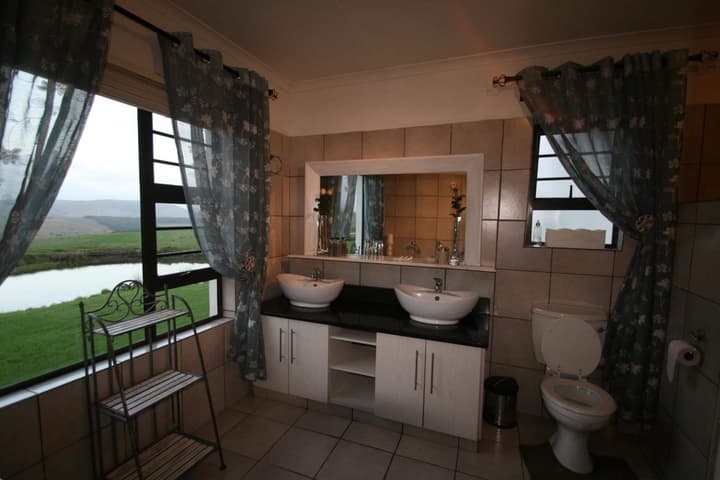 Dusk to Dawn Guesthouse