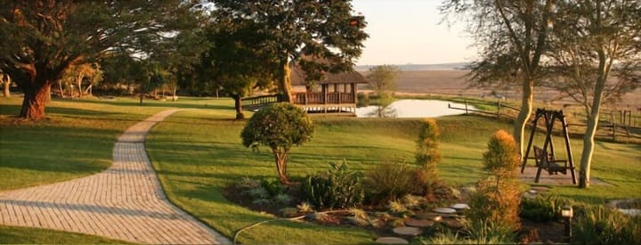 Dusk to Dawn Guesthouse
