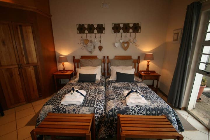 Dusk to Dawn Guesthouse